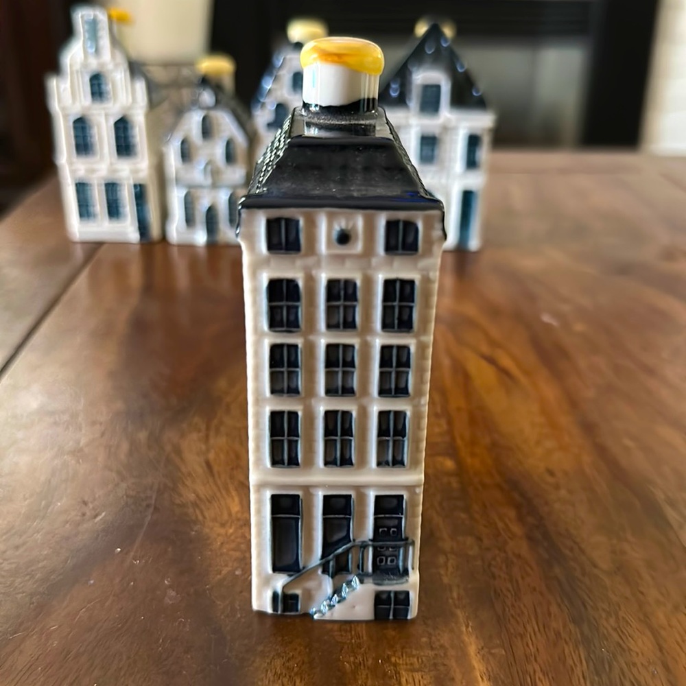 KLM Blue Delft’s BOLS House #57